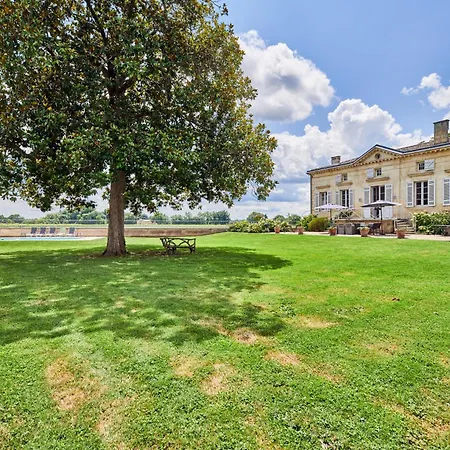 Propriete Viticole Avec Piscine Pres De St-emilion ליבורן