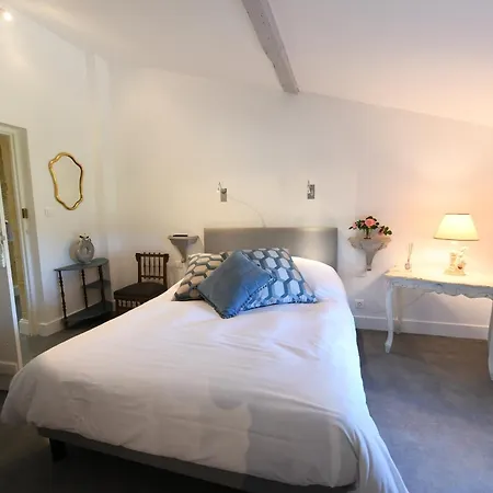 וילה Propriete Viticole Avec Piscine Pres De St-emilion ליבורן